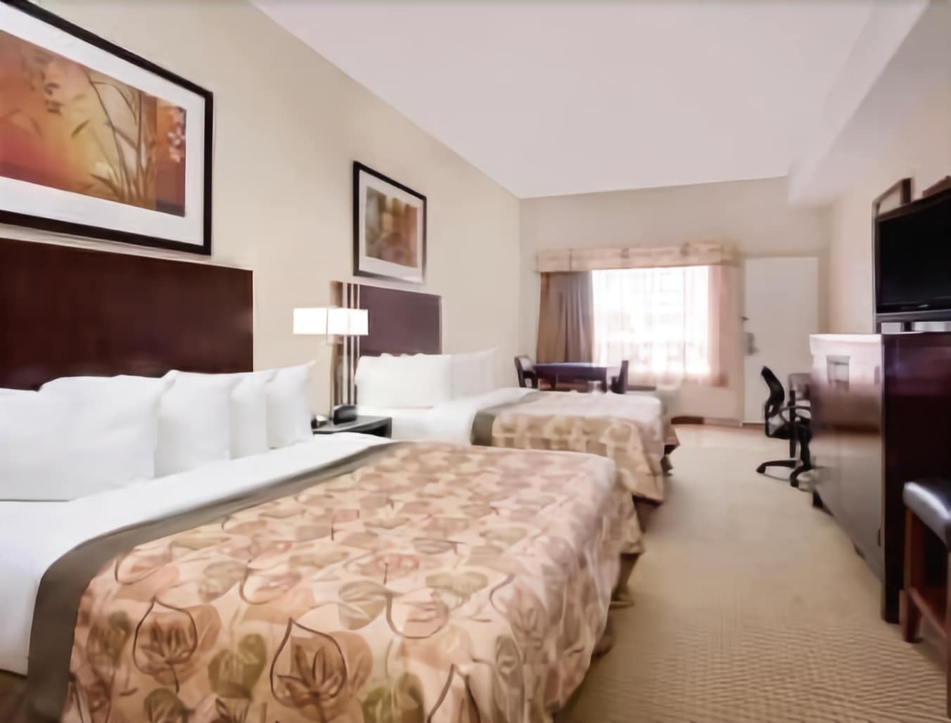 Ramada By Wyndham Lac La Biche Exteriör bild