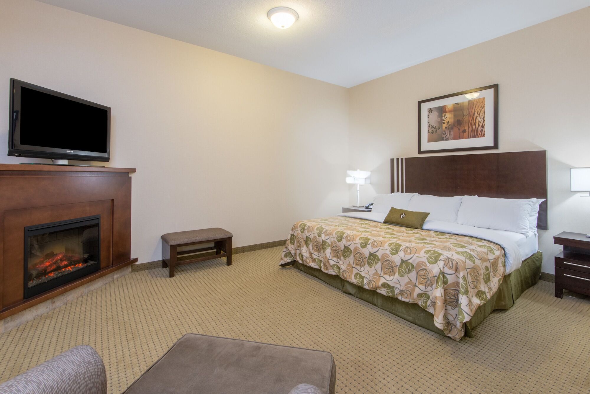 Ramada By Wyndham Lac La Biche Exteriör bild